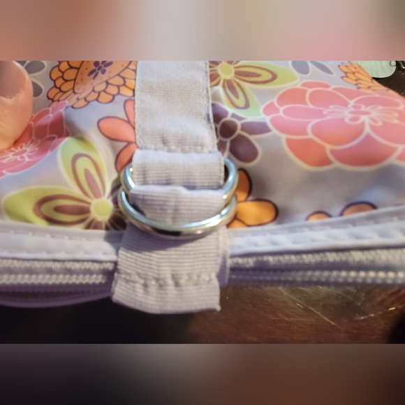 BABY Items Nuby Grip Silicone Food Tray, Kate Quinn Soft Rattle, Storage Bag - Picture 15 of 16